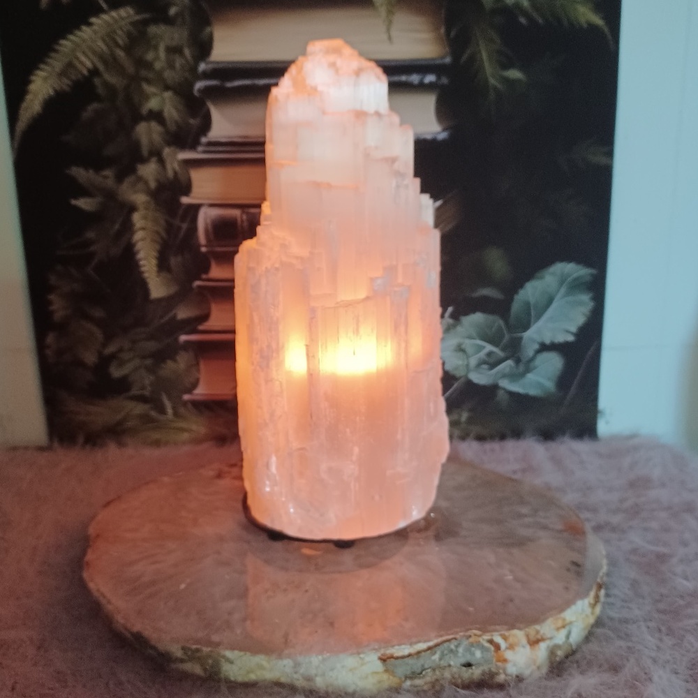 BNIB Natural Selenite Lamp Desert Rose of Africa By Himalayan Glow w/dimmer - Picture 6 of 11